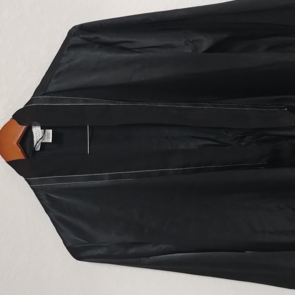 Morgan Taylor Intimates Black Robe - Picture 3 of 6